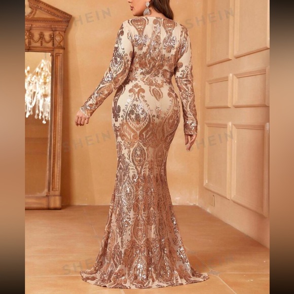 Luxe long sleeve party sequins dress - Picture 7 of 12